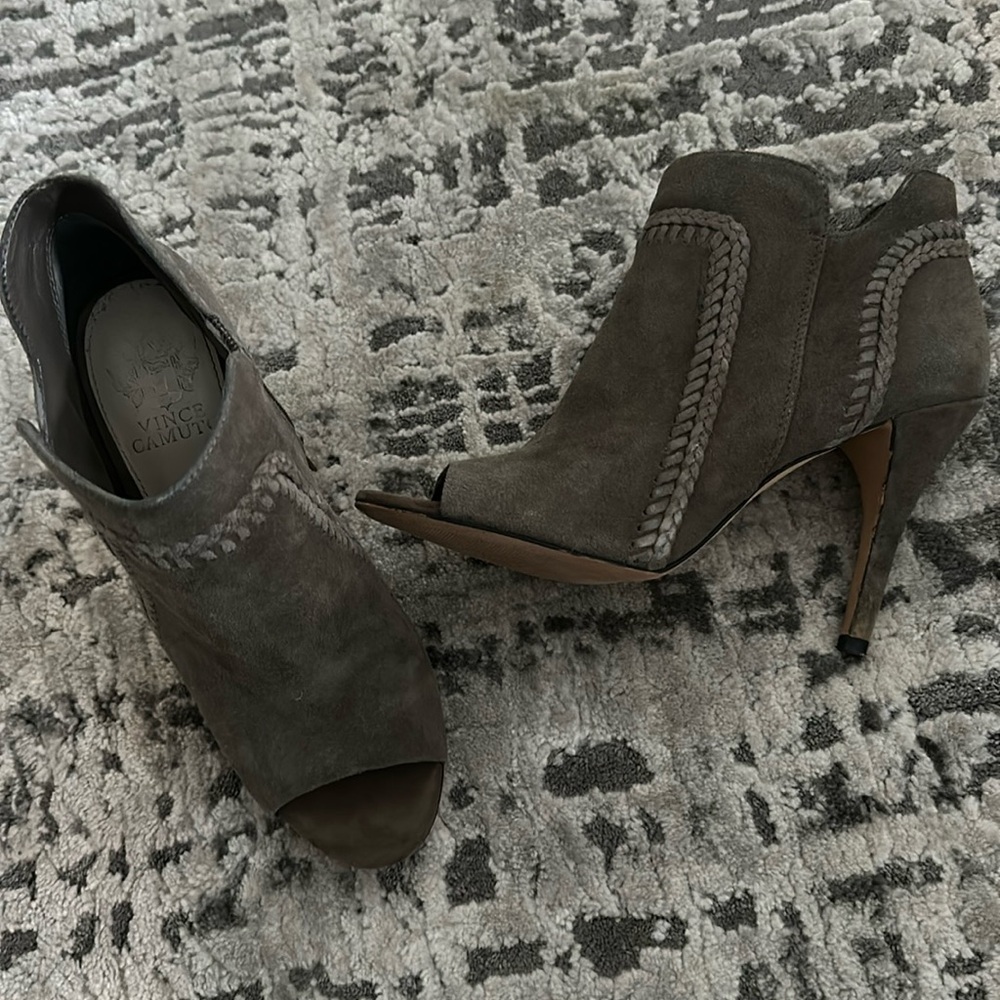 Vince Camuto Booties - Size 7
